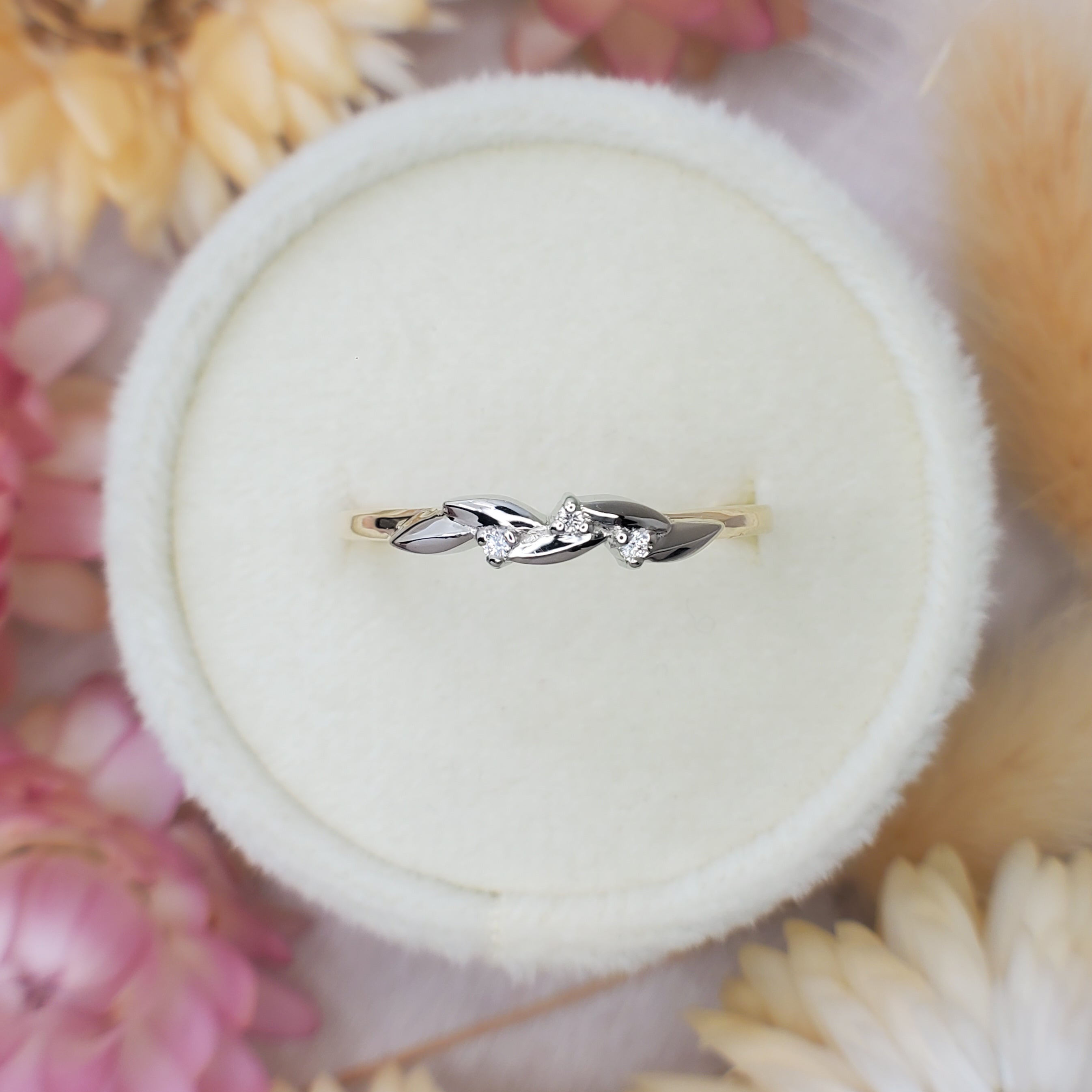 Custom Design: Leaves and Diamonds Wedding Band